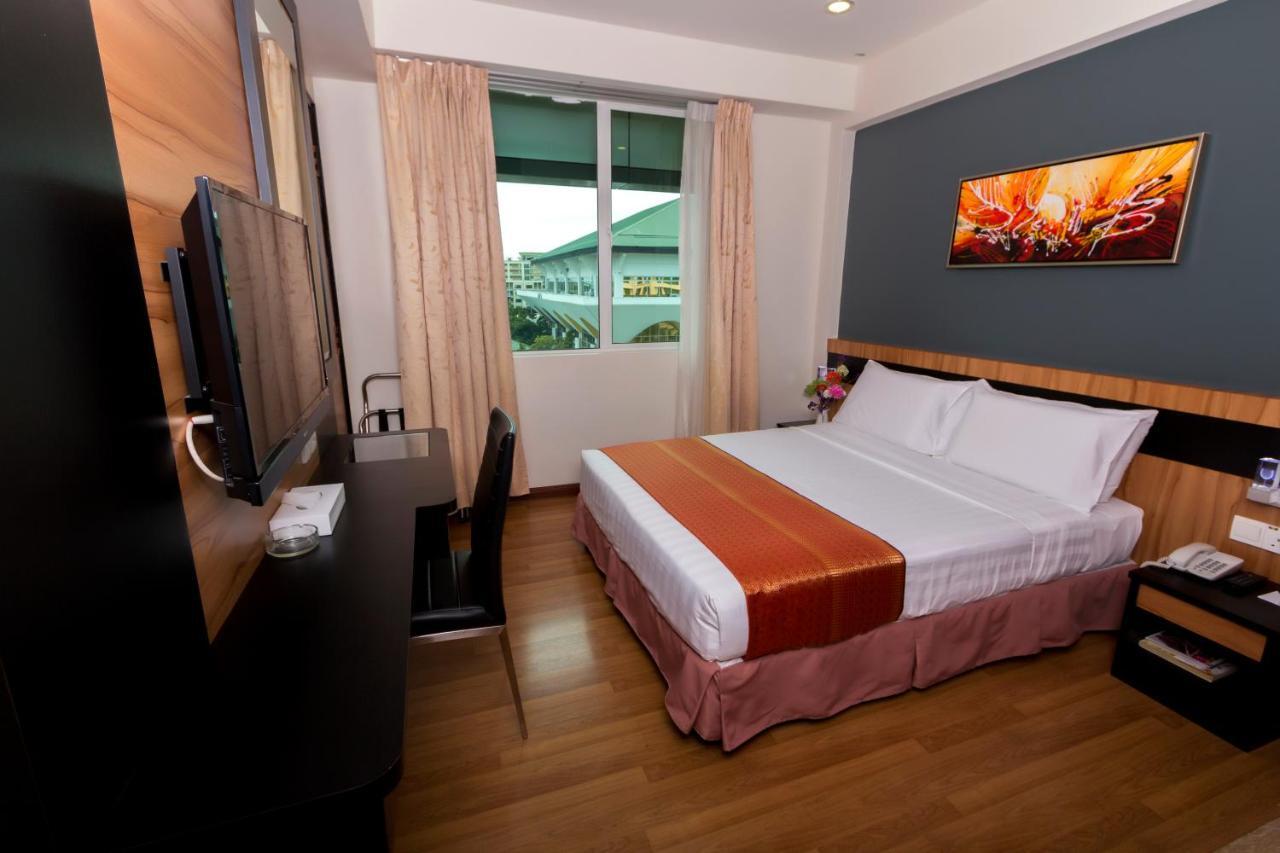 Mariner Hotel Labuan Exterior foto